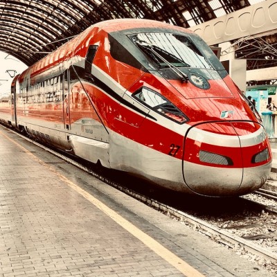 Sorrento Central station